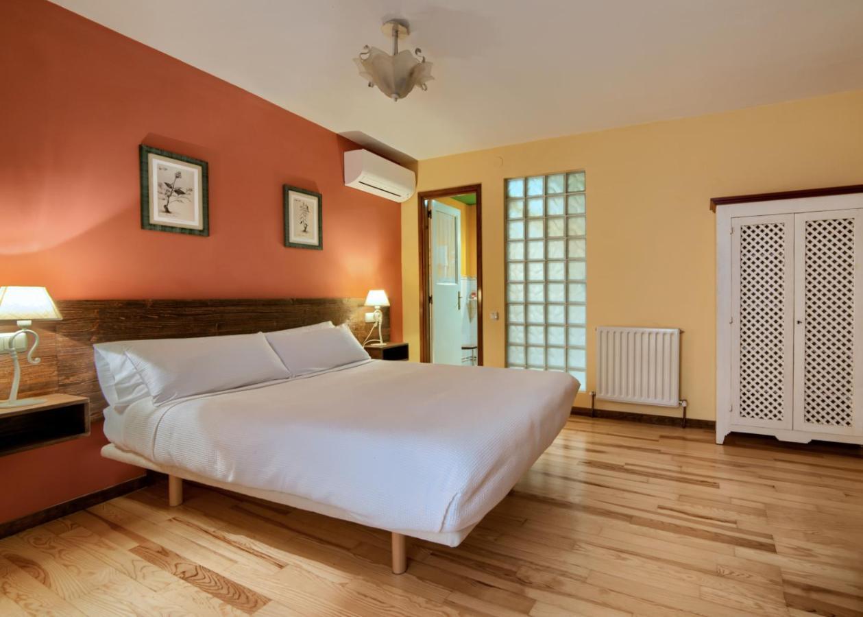 Hotel Rural El Almadiero Burgui エクステリア 写真