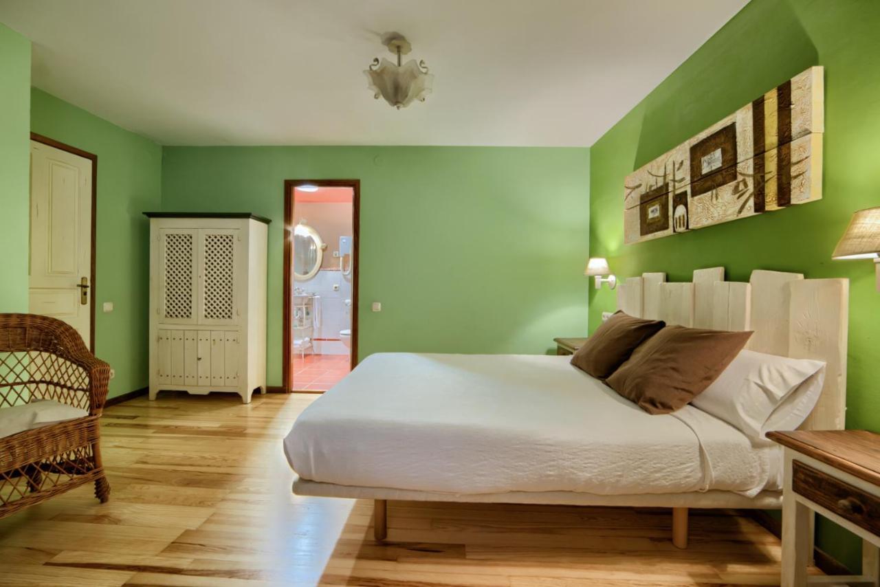 Hotel Rural El Almadiero Burgui エクステリア 写真