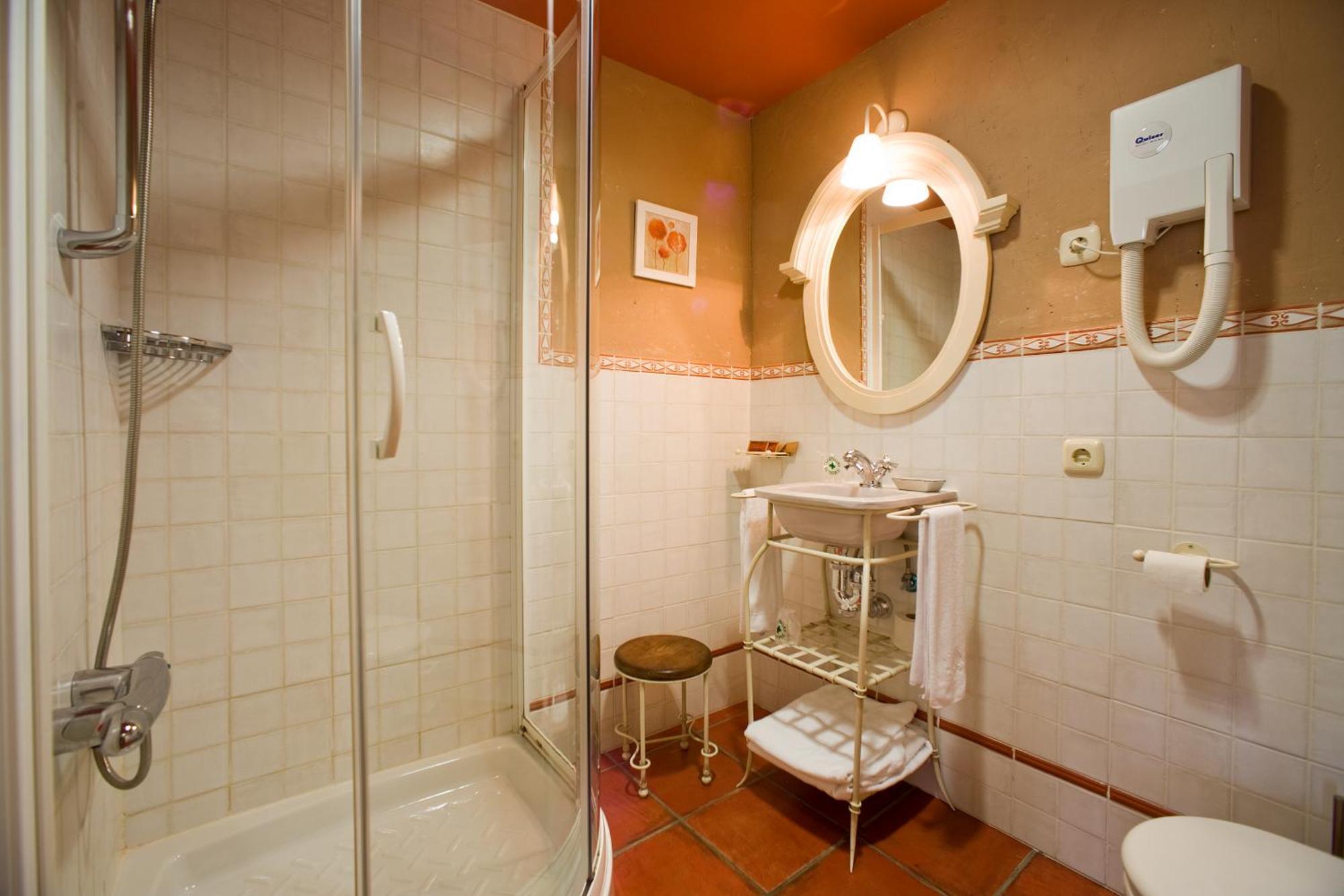Hotel Rural El Almadiero Burgui エクステリア 写真