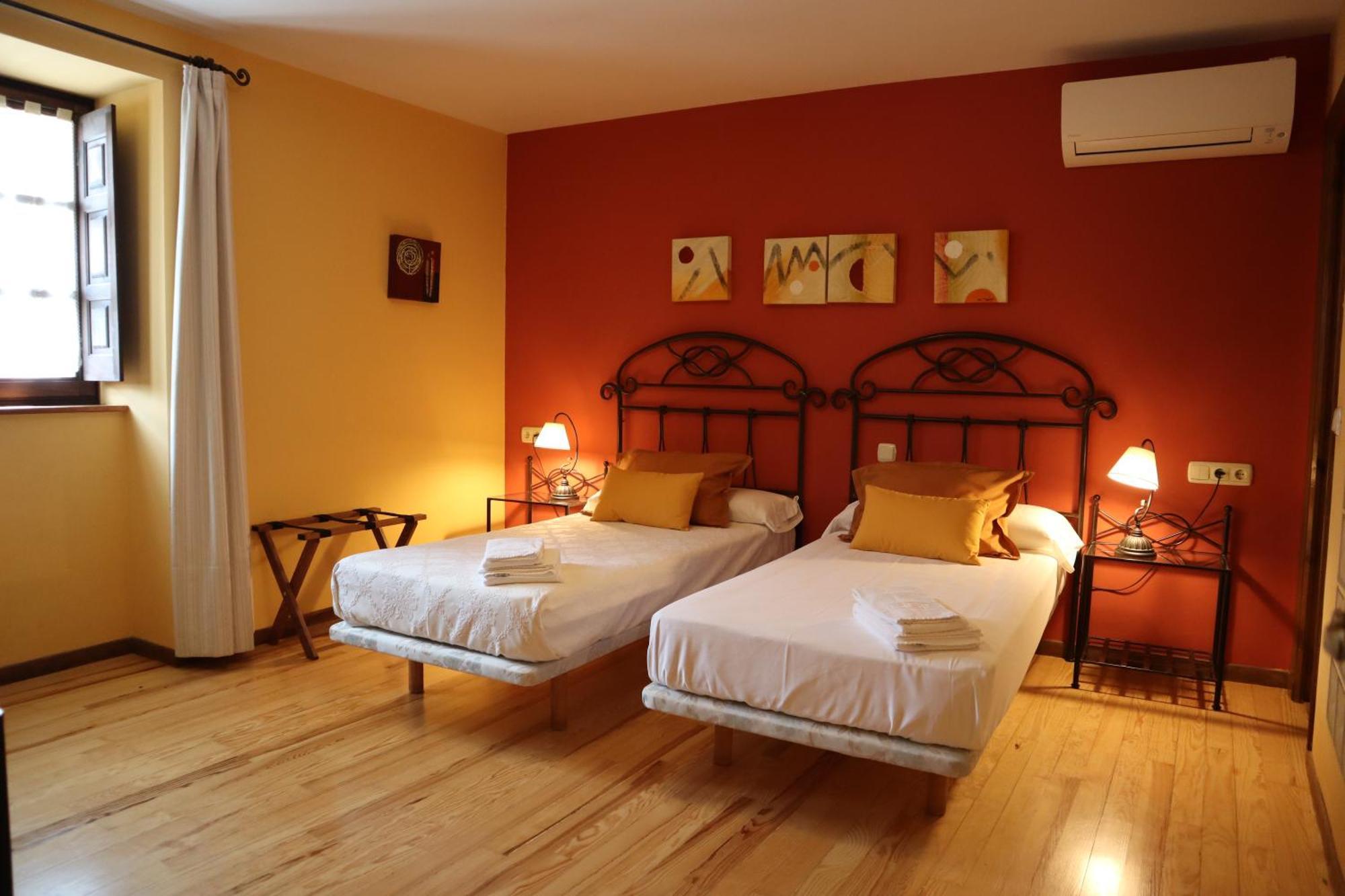 Hotel Rural El Almadiero Burgui エクステリア 写真