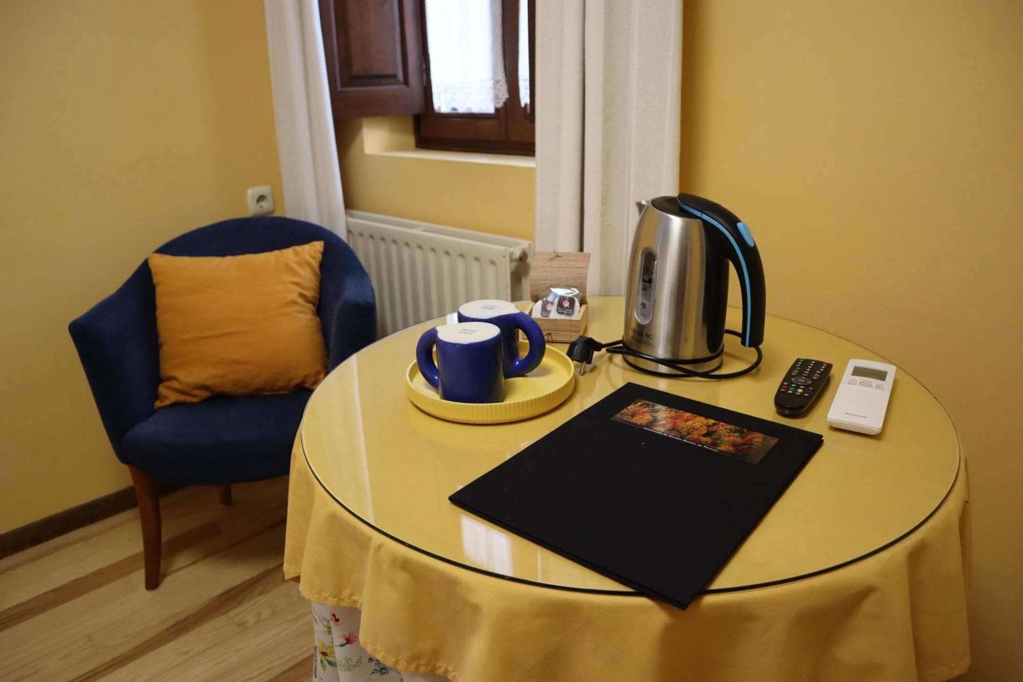 Hotel Rural El Almadiero Burgui エクステリア 写真